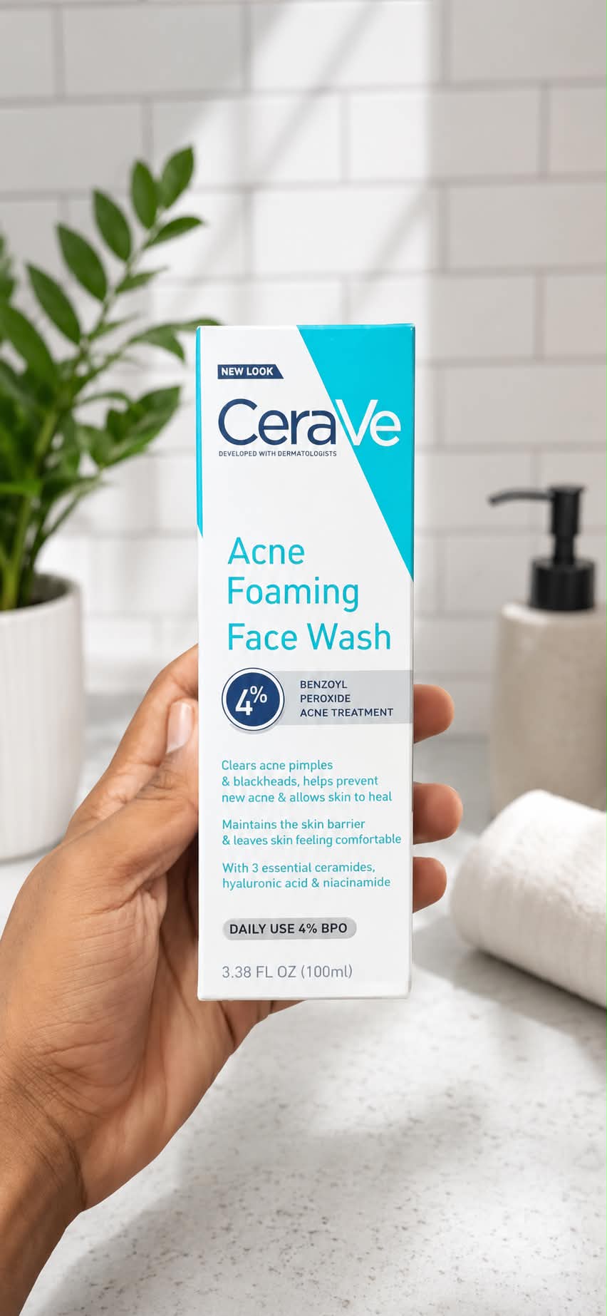 CeraVe Skin Renewing Retinol Face Wash 100ml