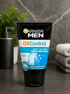 Garnier Men TurboBright Face Wash